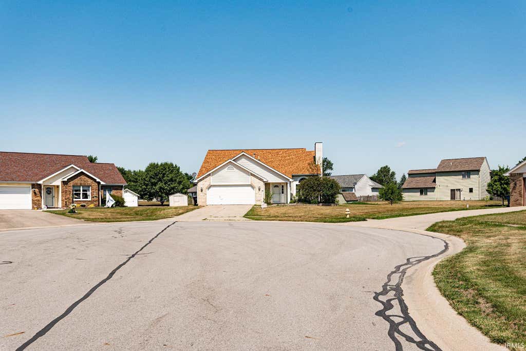 Photo of 306 Rathert Court, Auburn, IN 46706 (MLS # 202628033)