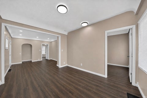 Tiny photo for 208 Union Street, Mishawaka, IN 46544 (MLS # 202630938)