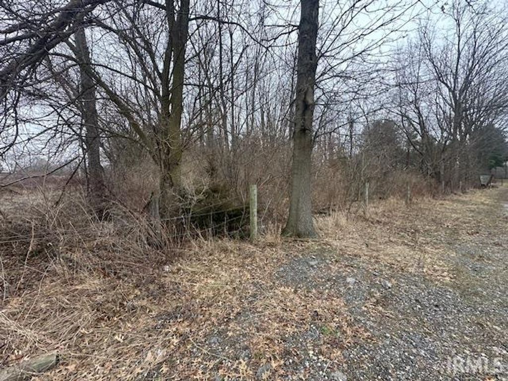 Photo of 55131 Pear Road #12, South Bend, IN 46628 (MLS # 202607301)