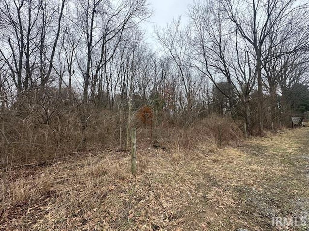 Photo of 55131 Pear Road #12, South Bend, IN 46628 (MLS # 202607301)