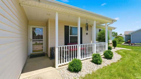 Tiny photo for 1075 Granary Court, Bluffton, IN 46714 (MLS # 202625453)