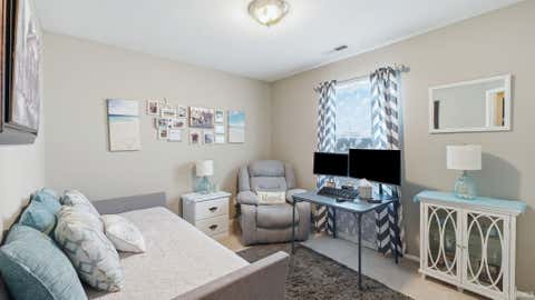Tiny photo for 1075 Granary Court, Bluffton, IN 46714 (MLS # 202625453)