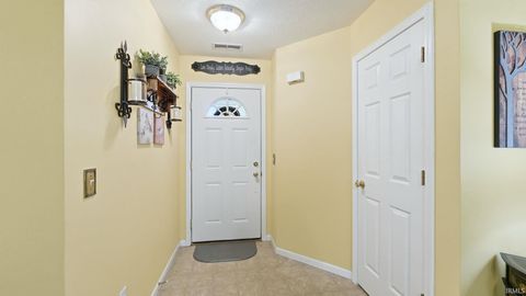 Tiny photo for 1075 Granary Court, Bluffton, IN 46714 (MLS # 202625453)