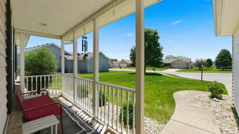 Tiny photo for 1075 Granary Court, Bluffton, IN 46714 (MLS # 202625453)