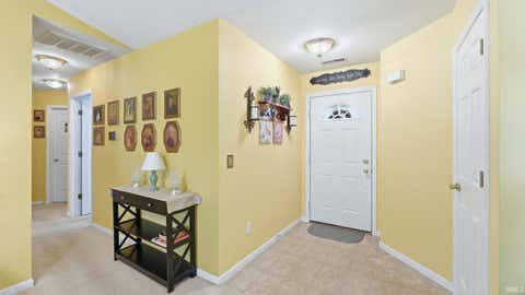 Tiny photo for 1075 Granary Court, Bluffton, IN 46714 (MLS # 202625453)