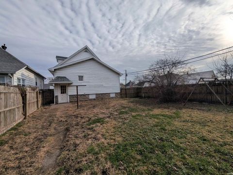 Tiny photo for 1115 State Street, Vincennes, IN 47591 (MLS # 202601149)