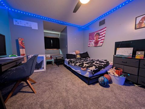 Tiny photo for 1115 State Street, Vincennes, IN 47591 (MLS # 202601149)