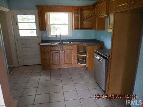 Tiny photo for 1608 Sunset Drive, Rochester, IN 46975 (MLS # 202523086)