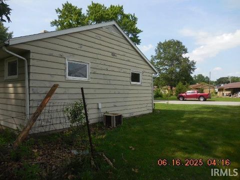 Tiny photo for 1608 Sunset Drive, Rochester, IN 46975 (MLS # 202523086)