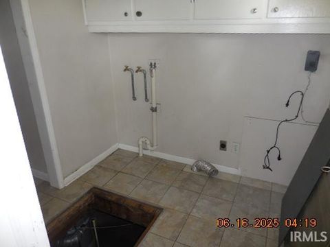 Tiny photo for 1608 Sunset Drive, Rochester, IN 46975 (MLS # 202523086)