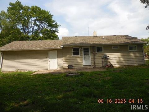 Tiny photo for 1608 Sunset Drive, Rochester, IN 46975 (MLS # 202523086)