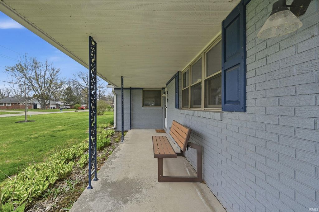 Photo of 9113 W Lone Beech Drive, Muncie, IN 47304 (MLS # 202613328)