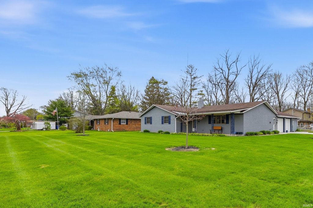 Photo of 9113 W Lone Beech Drive, Muncie, IN 47304 (MLS # 202613328)