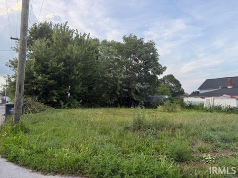 Tiny photo for 508 W Madison Street, Kokomo, IN 46901 (MLS # 202529240)