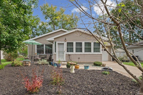 Tiny photo for 2525 Lafayette Drive, Lafayette, IN 47909 (MLS # 202641526)