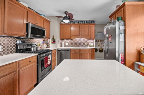 Tiny photo for 2525 Lafayette Drive, Lafayette, IN 47909 (MLS # 202641526)