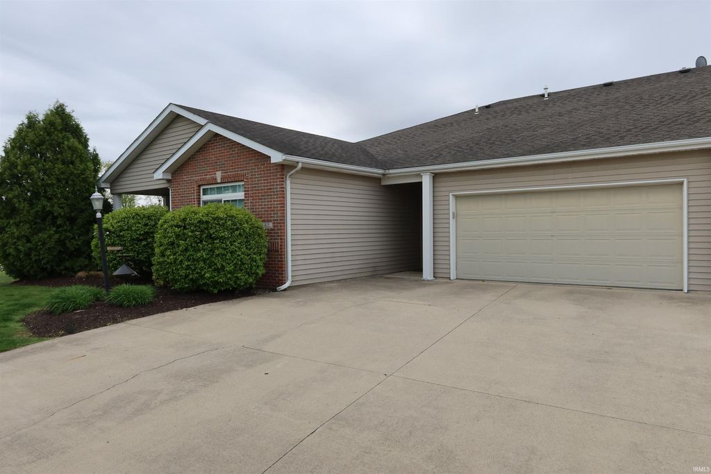 Photo of 415 Union Station Drive, Fort Wayne, IN 46814 (MLS # 202617703)