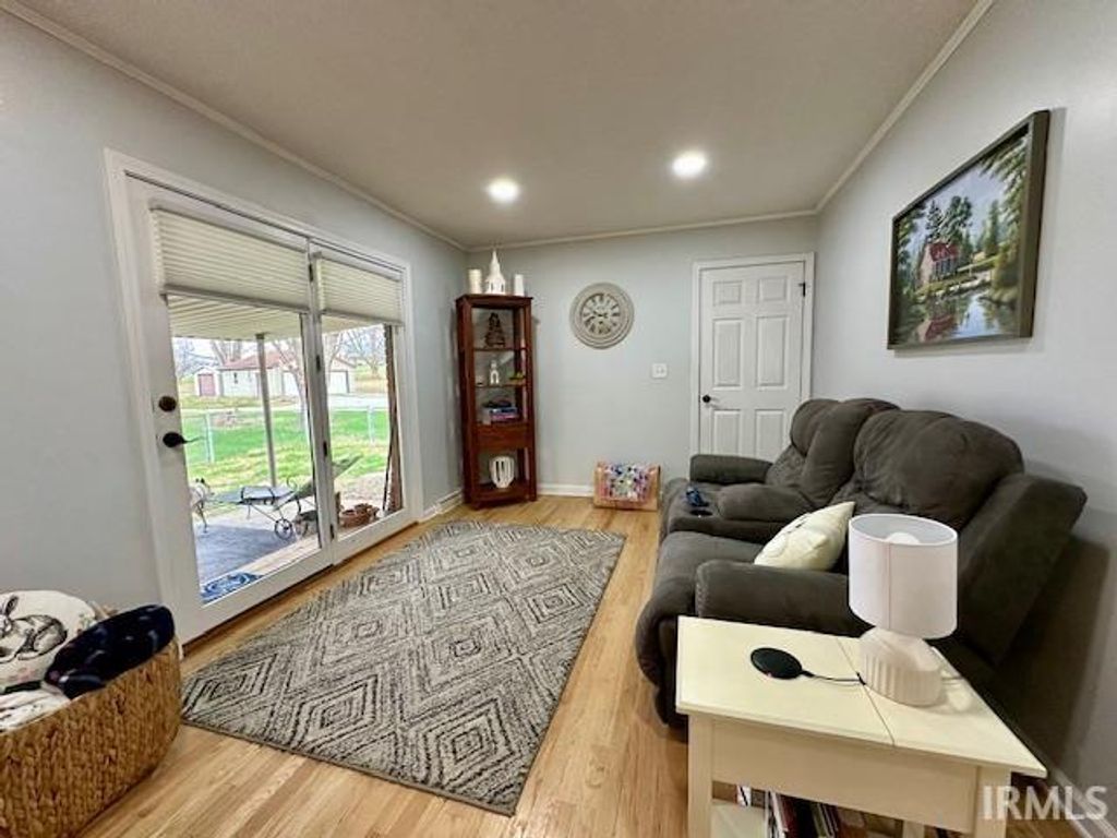 Photo of 4215 Old State Road 37N, Bedford, IN 47421 (MLS # 202608571)