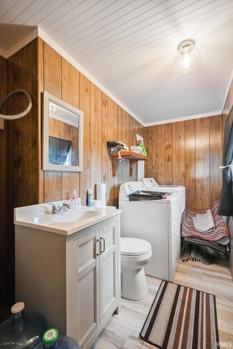 Tiny photo for 224 N INDIANA Street, Greentown, IN 46936 (MLS # 202633738)