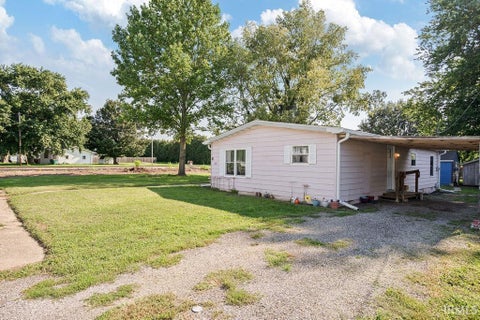 Tiny photo for 224 N INDIANA Street, Greentown, IN 46936 (MLS # 202633738)