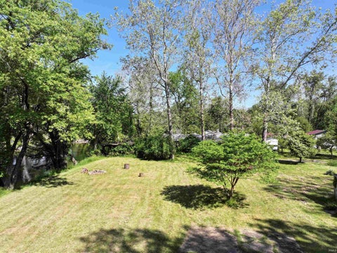 Tiny photo for 6696 S Roby 1000 W. RD #26, Culver, IN 46511 (MLS # 202621458)