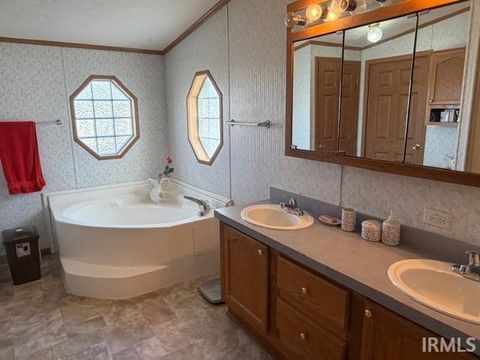 Tiny photo for 12962 W Oak Estate Drive, Jasonville, IN 47438 (MLS # 202612308)