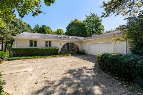 Tiny photo for 8402 Timber Lane, Lafayette, IN 47905 (MLS # 202642033)