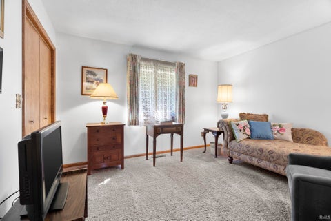 Tiny photo for 8402 Timber Lane, Lafayette, IN 47905 (MLS # 202642033)