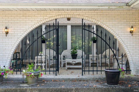Tiny photo for 8402 Timber Lane, Lafayette, IN 47905 (MLS # 202642033)