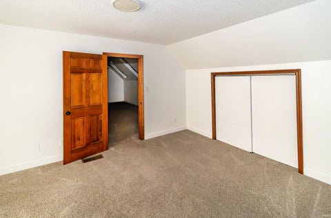 Tiny photo for 641 Woodbriar Court, Evansville, IN 47715 (MLS # 202632972)