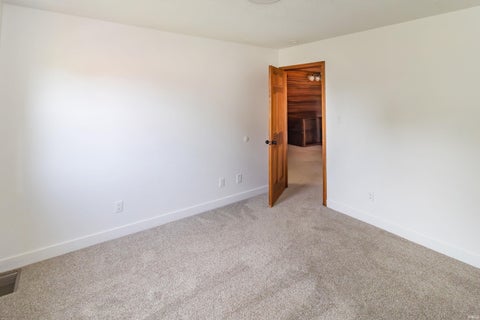 Tiny photo for 641 Woodbriar Court, Evansville, IN 47715 (MLS # 202632972)