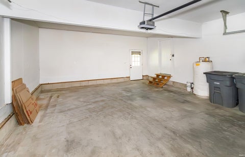 Tiny photo for 641 Woodbriar Court, Evansville, IN 47715 (MLS # 202632972)