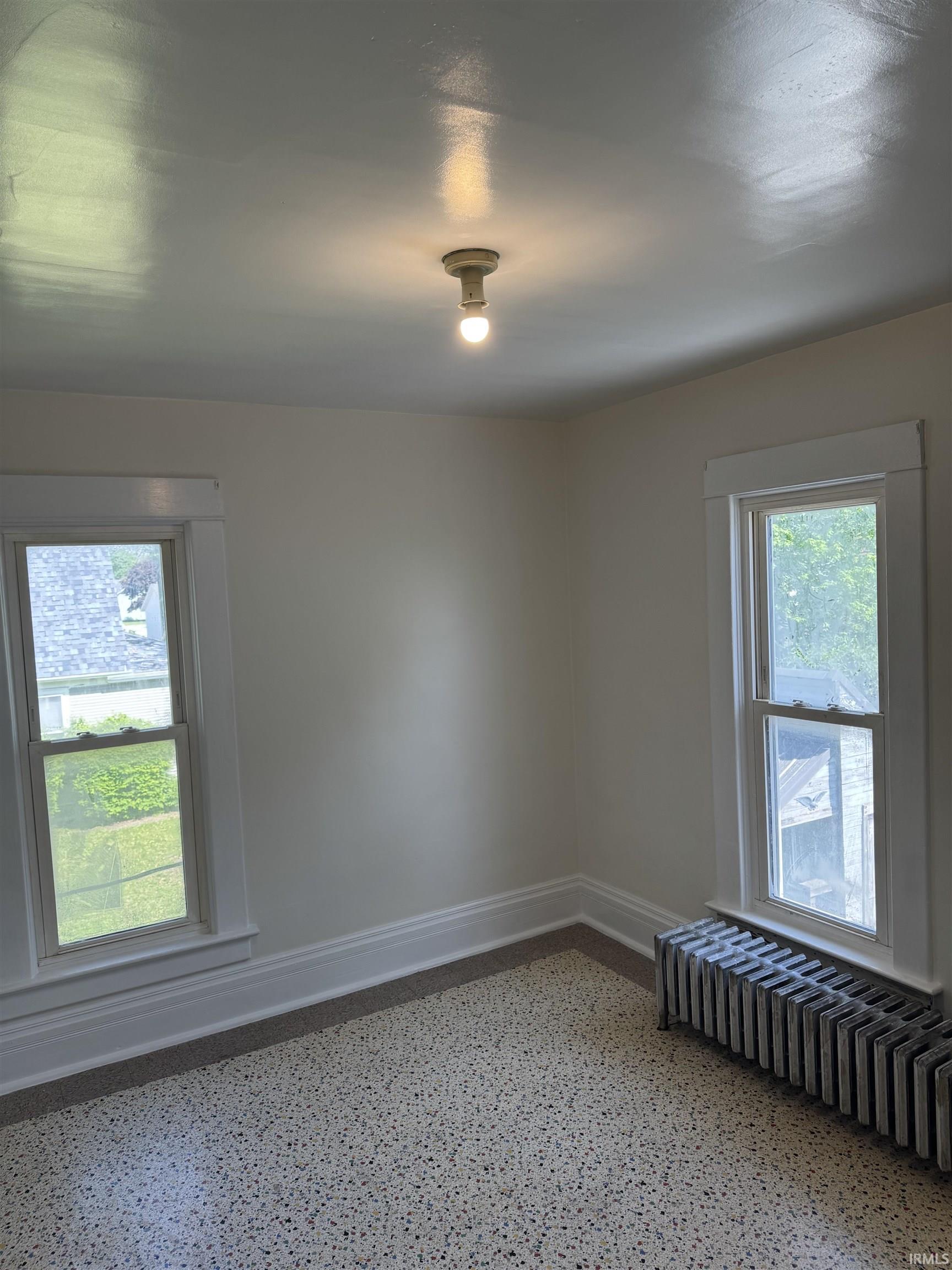 Earl Park, Indiana 47942, United States, 4 Bedrooms Bedrooms, ,2 BathroomsBathrooms,Residential,Active,129930