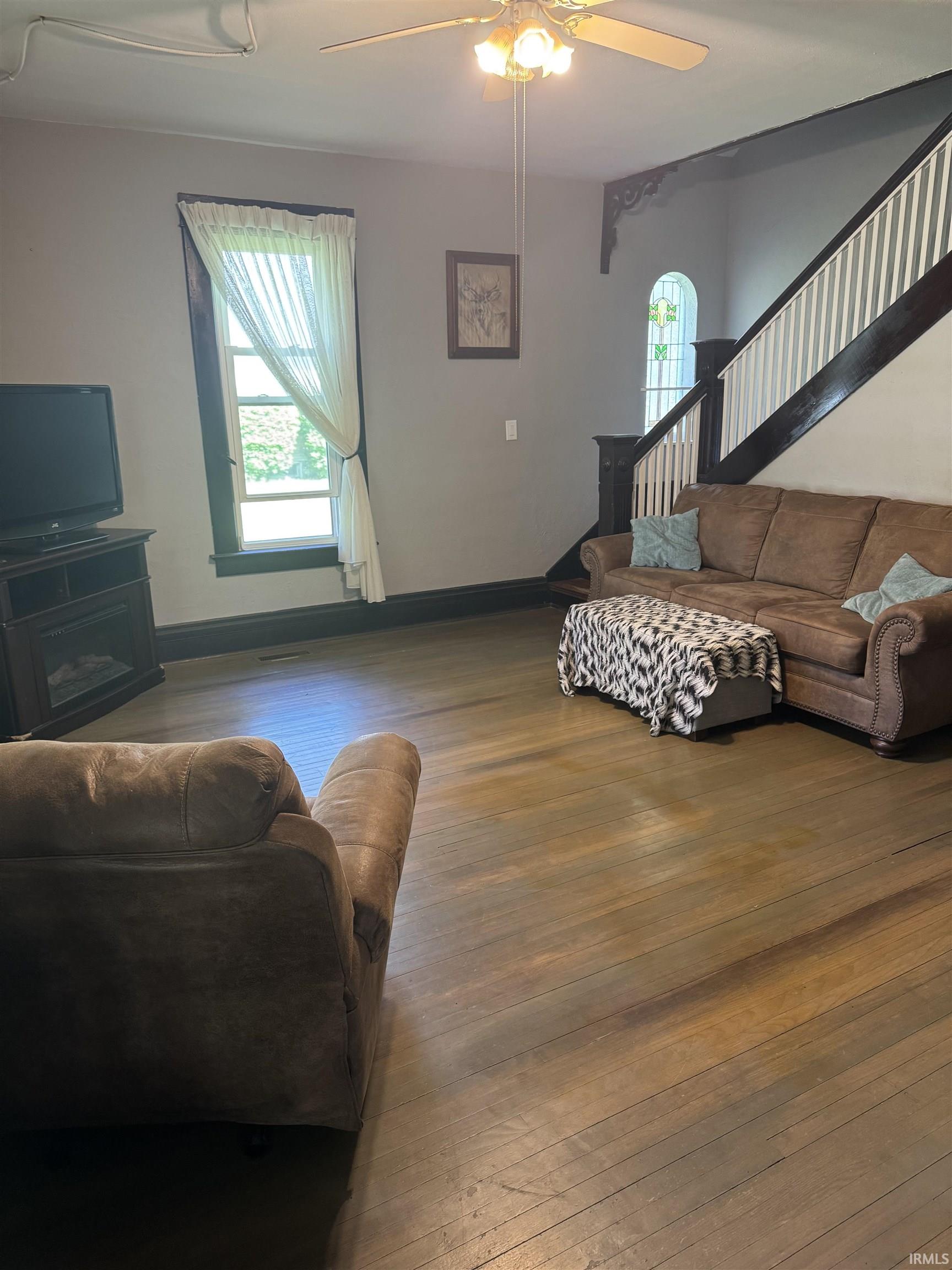 Earl Park, Indiana 47942, United States, 4 Bedrooms Bedrooms, ,2 BathroomsBathrooms,Residential,Active,129930