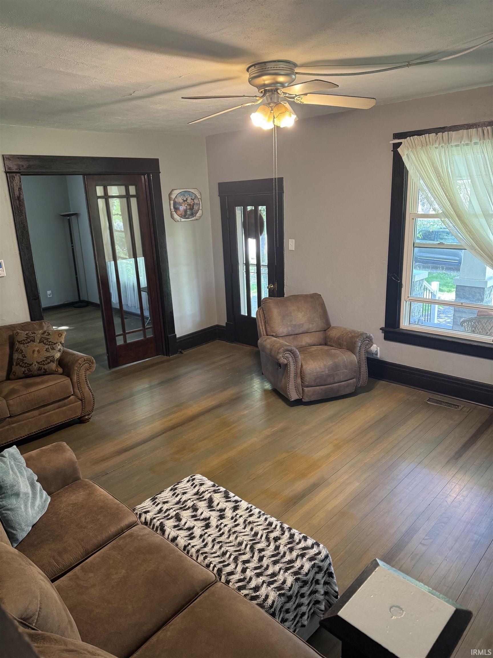 Earl Park, Indiana 47942, United States, 4 Bedrooms Bedrooms, ,2 BathroomsBathrooms,Residential,Active,129930