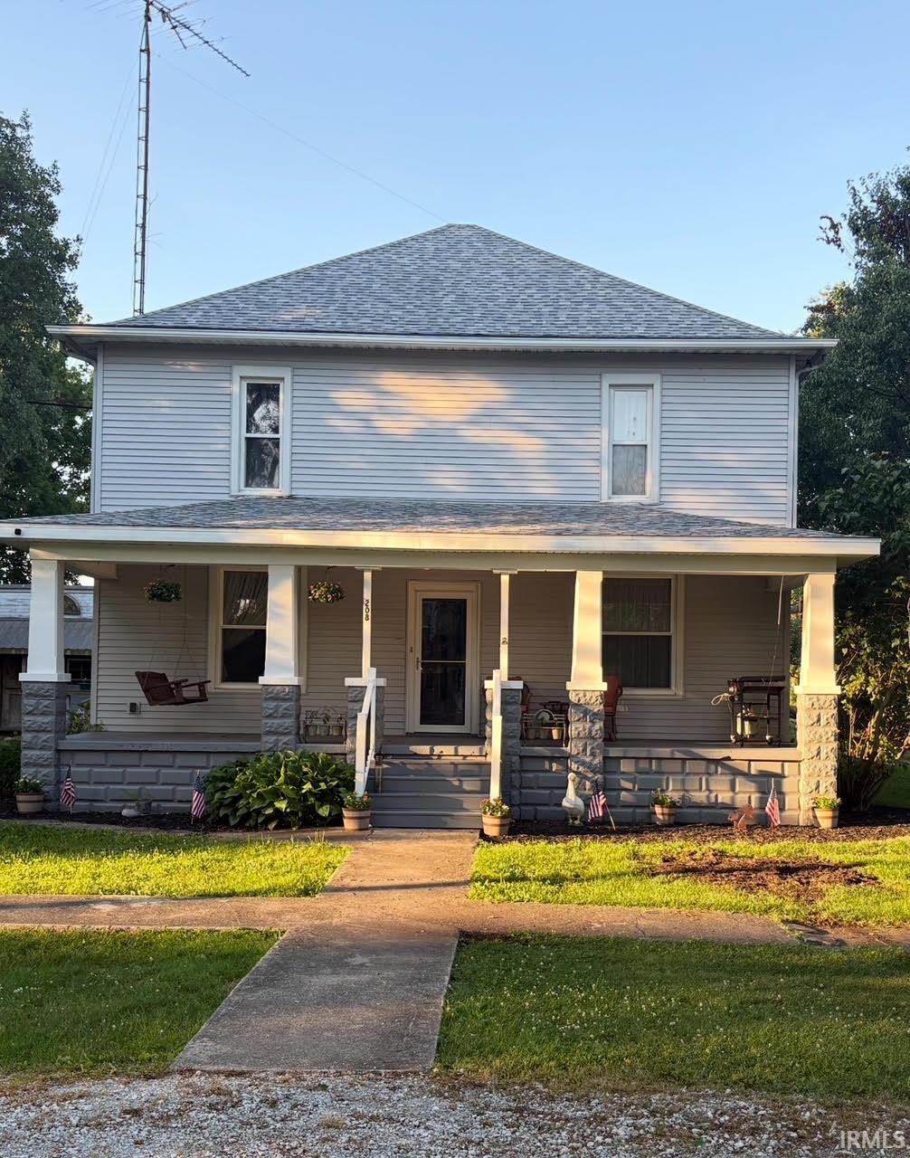 Earl Park, Indiana 47942, United States, 4 Bedrooms Bedrooms, ,2 BathroomsBathrooms,Residential,Active,129930