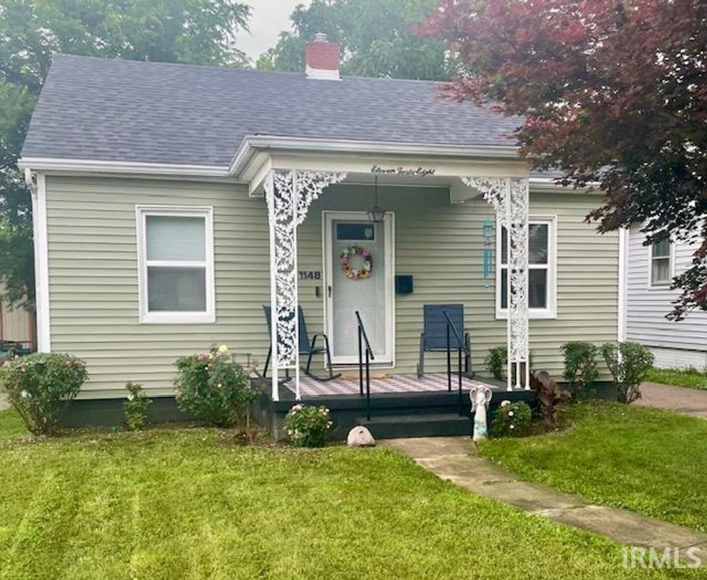 Photo of 1148 E Gum Street, Evansville, IN 47714 (MLS # 202619829)