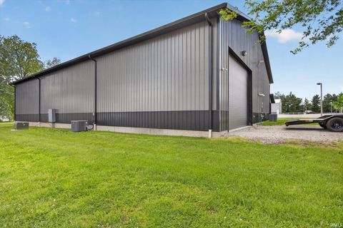 Tiny photo for 234 S 2Nd Street, Montgomery, IN 47558 (MLS # 202615911)