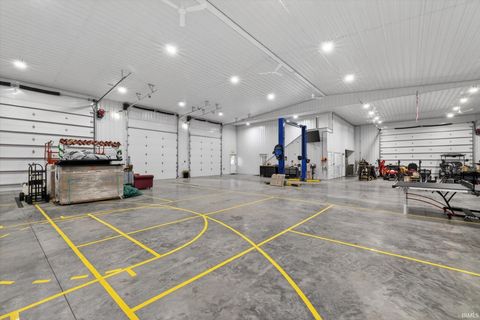 Tiny photo for 234 S 2Nd Street, Montgomery, IN 47558 (MLS # 202615911)