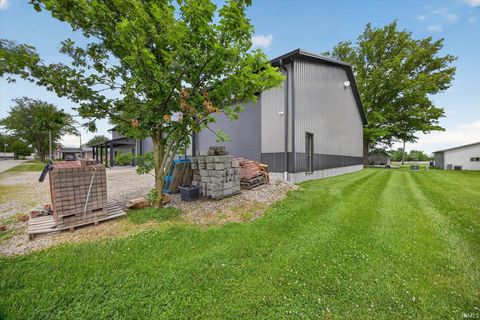 Tiny photo for 234 S 2Nd Street, Montgomery, IN 47558 (MLS # 202615911)
