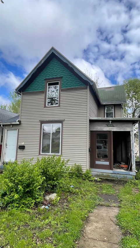 Photo of 2533 Winch Street, Fort Wayne, IN 46803 (MLS # 202616156)