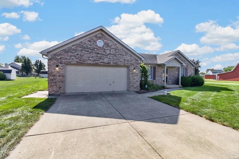 Tiny photo for 5613 W 200, Kokomo, IN 46901 (MLS # 202644134)