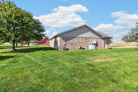 Tiny photo for 5613 W 200, Kokomo, IN 46901 (MLS # 202644134)