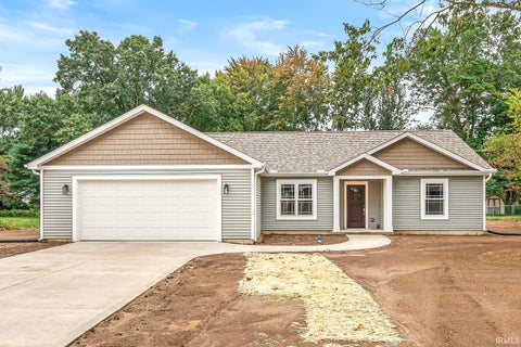Photo of 30416 Lantern Lane, Elkhart, IN 46514 (MLS # 202638430)