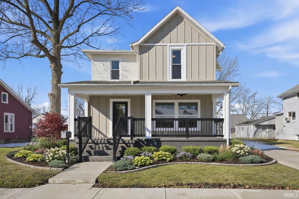 Photo of 310 S Harrison Street, Garrett, IN 46738 (MLS # 202604181)