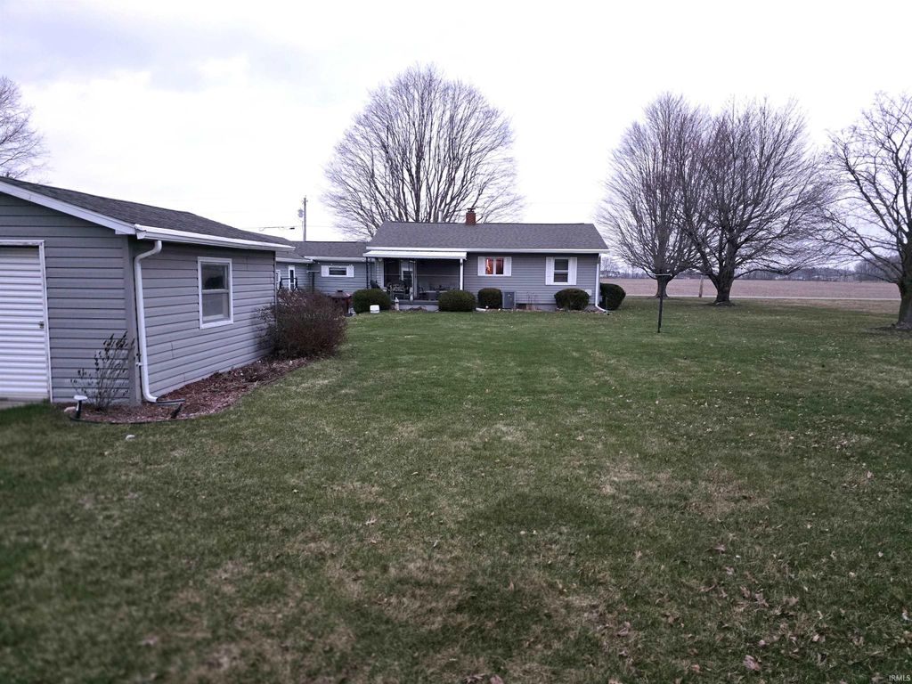 Photo of 10706 E 1300 Road, Galveston, IN 46392 (MLS # 202607754)