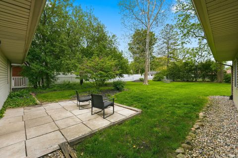 Tiny photo for 1818 Westgate Drive, Fort Wayne, IN 46808 (MLS # 202618408)
