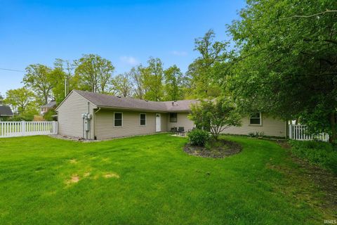 Tiny photo for 1818 Westgate Drive, Fort Wayne, IN 46808 (MLS # 202618408)