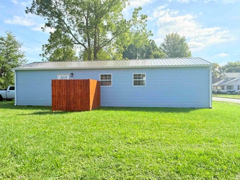 Tiny photo for 3705 S Wigger Street, Marion, SC 46953 (MLS # 202637883)