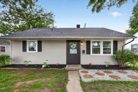 Photo of 2184 Ulen Lane, Lafayette, IN 47904 (MLS # 202619534)